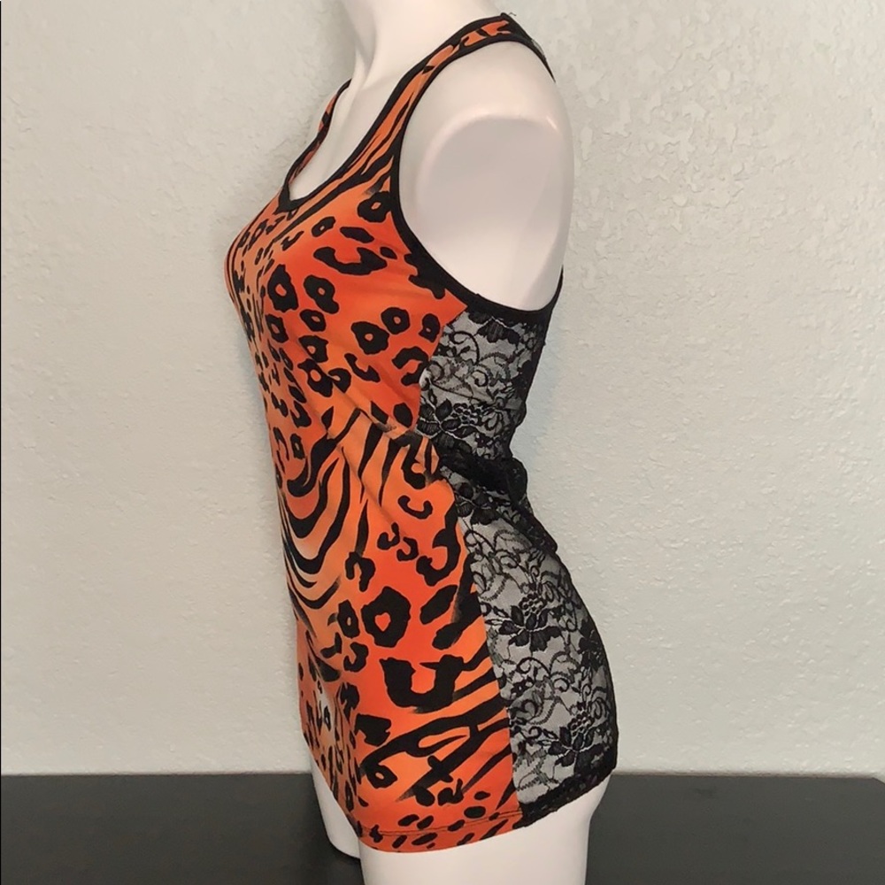 Tiger and Lace Racer Back Tank NWOT Women’s L